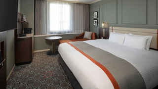 [2025年7月リニューアル]スーペリアキングダブルルーム 本館 禁煙