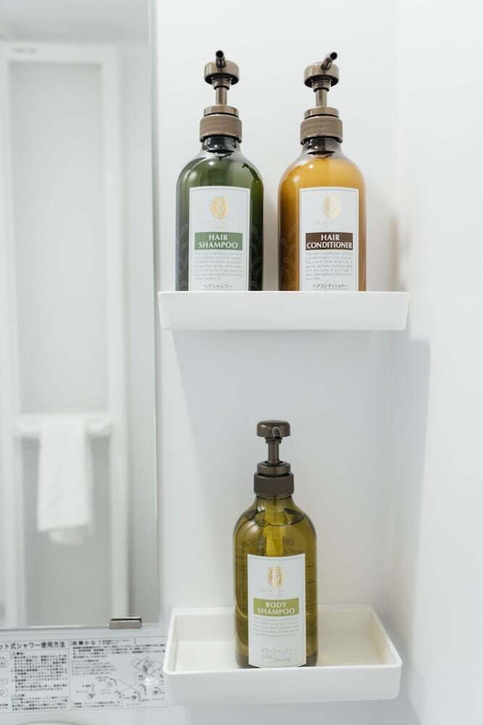 バスルームのシャワー