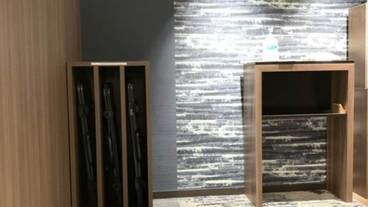 ズボンプレッサー / 1