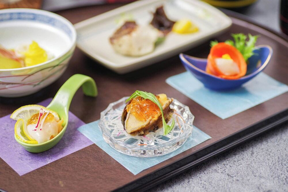 レストラン