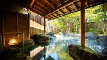 女性露天風呂 / 1