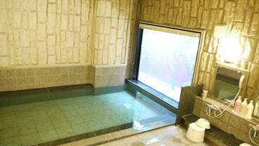 屋外スパ浴槽 / 1