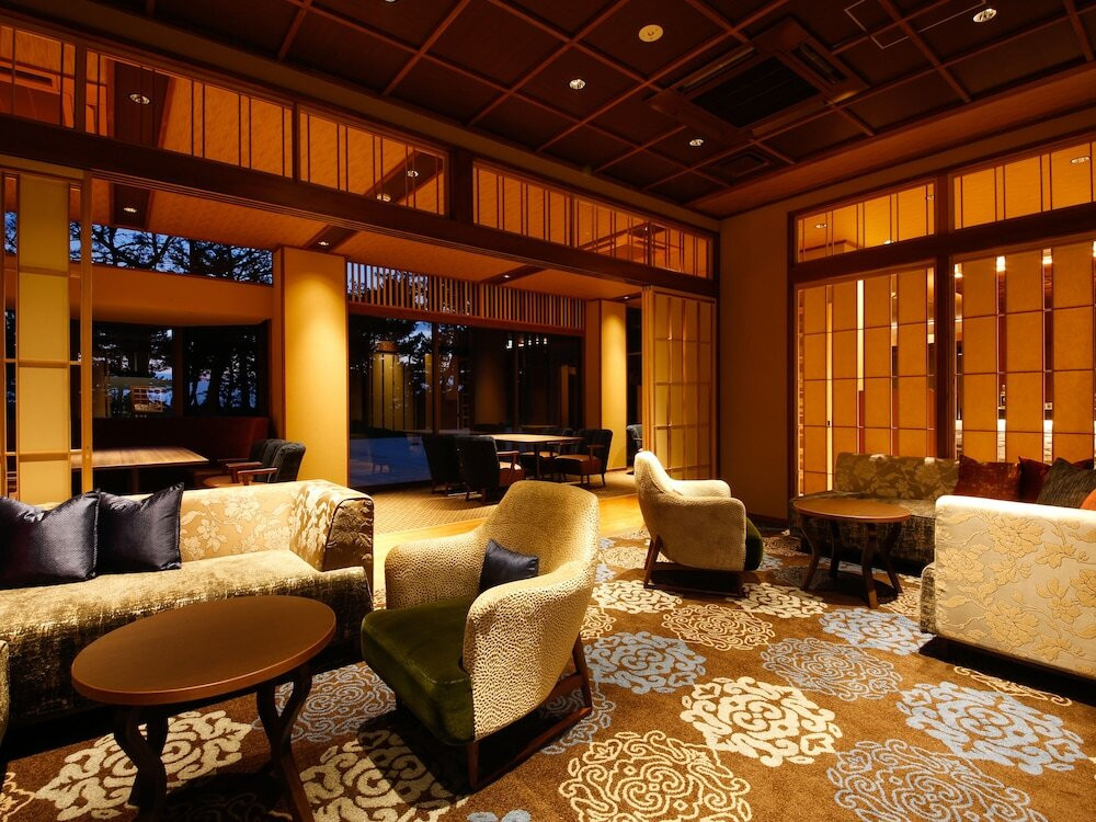 全室に温泉露天風呂とプライベートテラス付き。美人の湯に身をゆだねる4262004