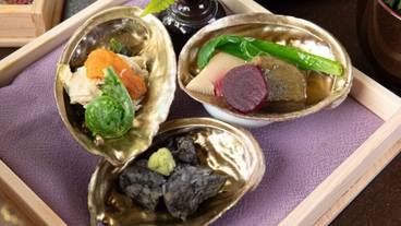 食事・飲み物 / 14