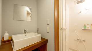 ファミリールーム シャワー付