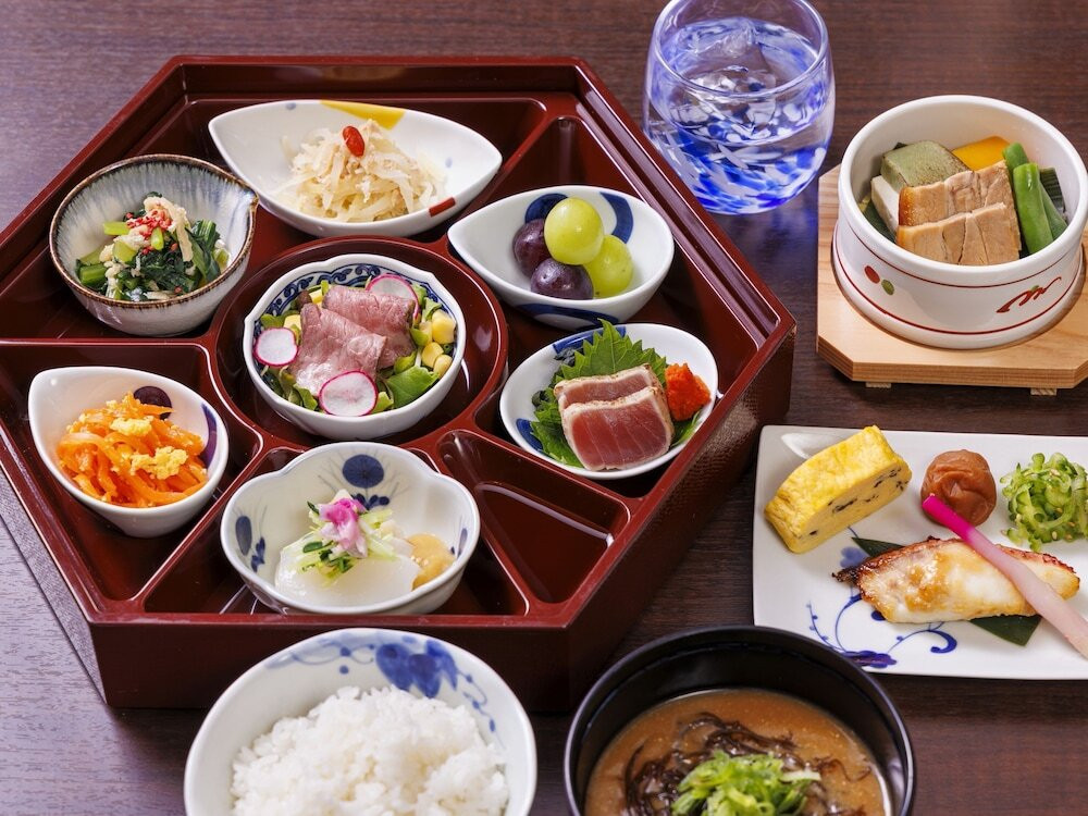 朝食