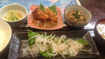 食事・飲み物 / 3