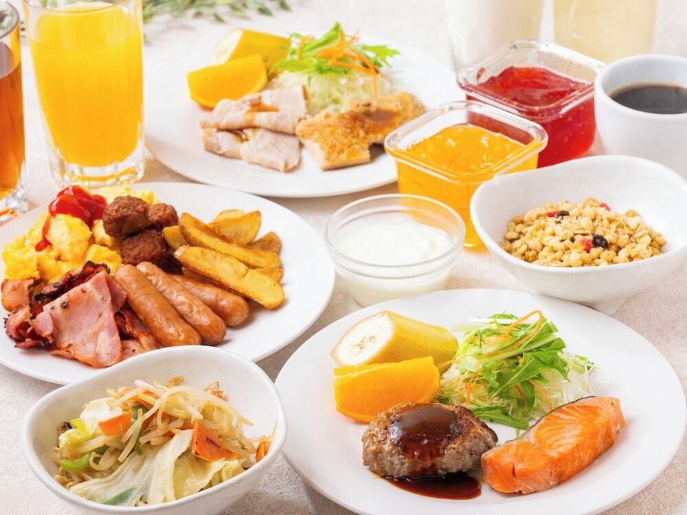 朝食