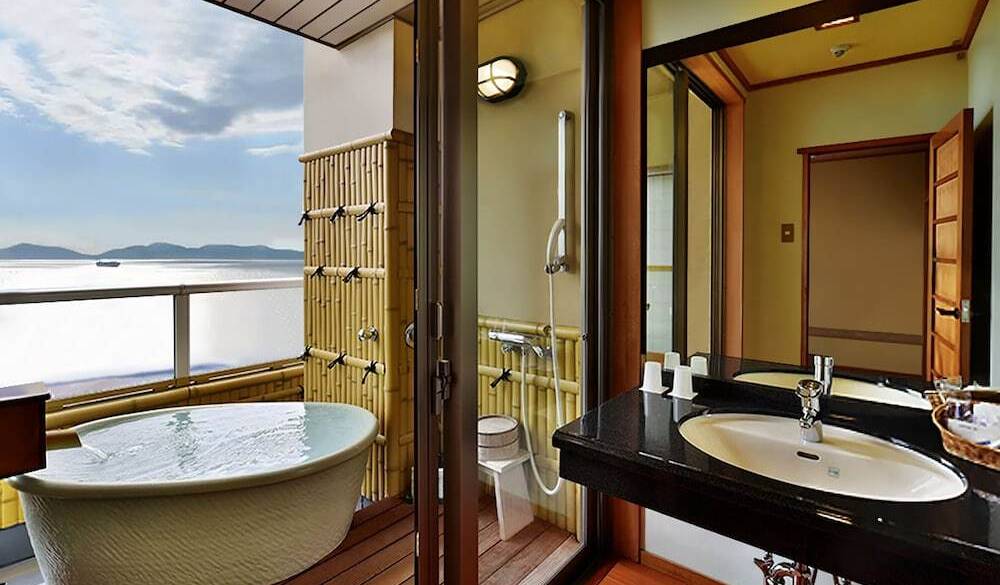 露天風呂付客室 / 1