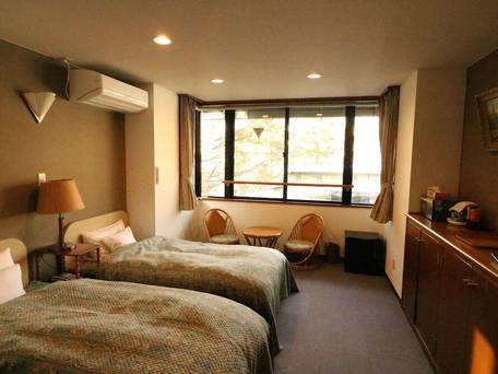 河口湖温泉 若水荘 / 5