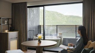 綾館 温泉露天風呂付プレミアルーム テラス付(大人2-4名用) 禁煙