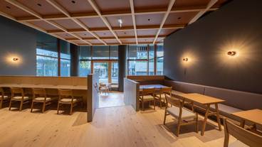 ロビーラウンジ / 10