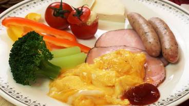 食事・飲み物 / 3