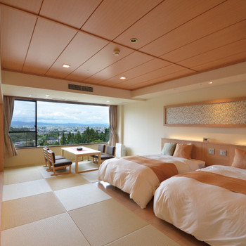 オープンキッチンで出来立て料理を♪人気の“朝ラー”で元気もチャージ4009508