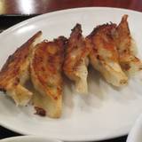 餃子の安亭 新宿思い出横丁店（ギョウザノアンテイ）