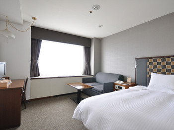 ひとり旅でも食を楽しめる駅チカホテル3653600