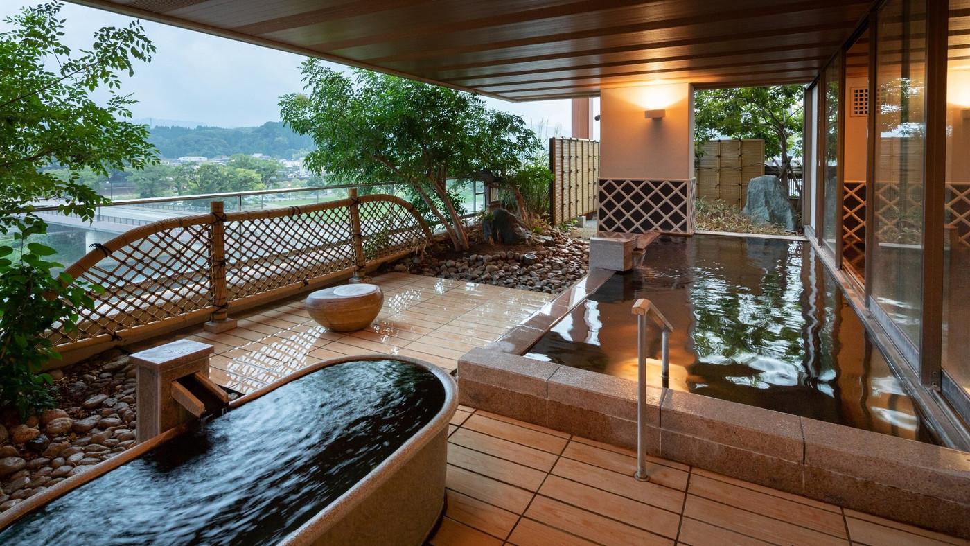 美人の湯を楽しめる、日本三大急流の畔の温泉宿3914126