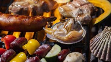 食事・飲み物 / 3