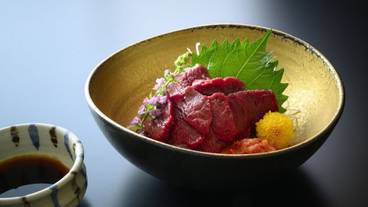 食事・飲み物 / 12