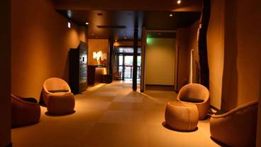 ロビー応接スペース / 4