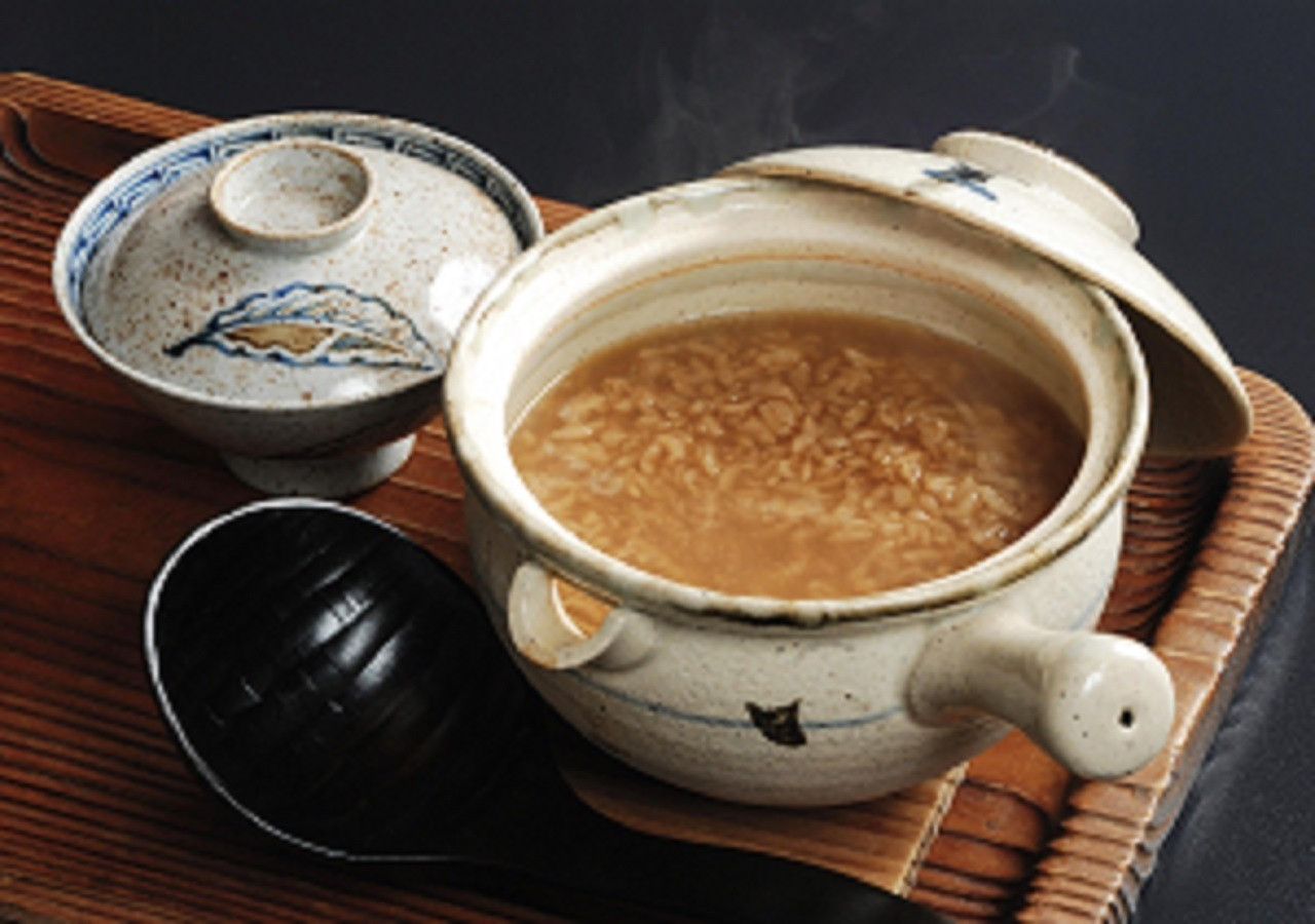 世界遺産の中腹に建つ、創業約400年の歴史あるお宿3948108