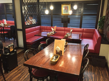 「ボンディ 神保町本店」 内観 72883647 ボンディ 神田神保町本店(東京都千代田区神田神保町)店内
