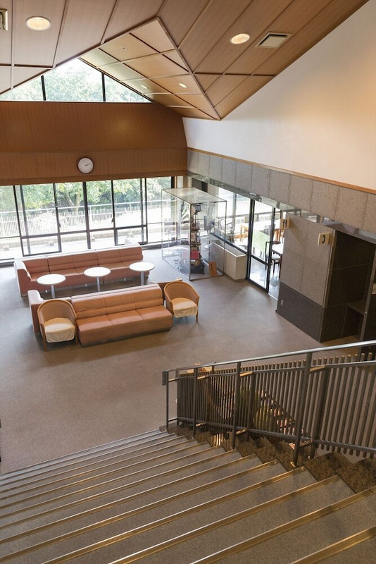 内部エントランス