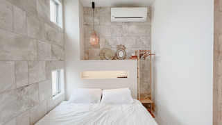 デザイン 4 人部屋 クイーンベッド 1 台ソファーベッド付き 禁煙 ビーチビュー