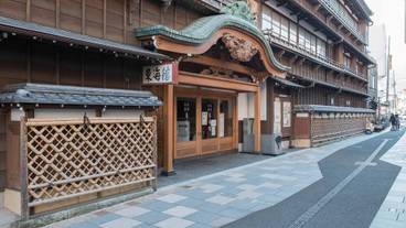 シティ ビュー / 22