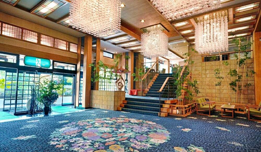 フロントロビー / 1