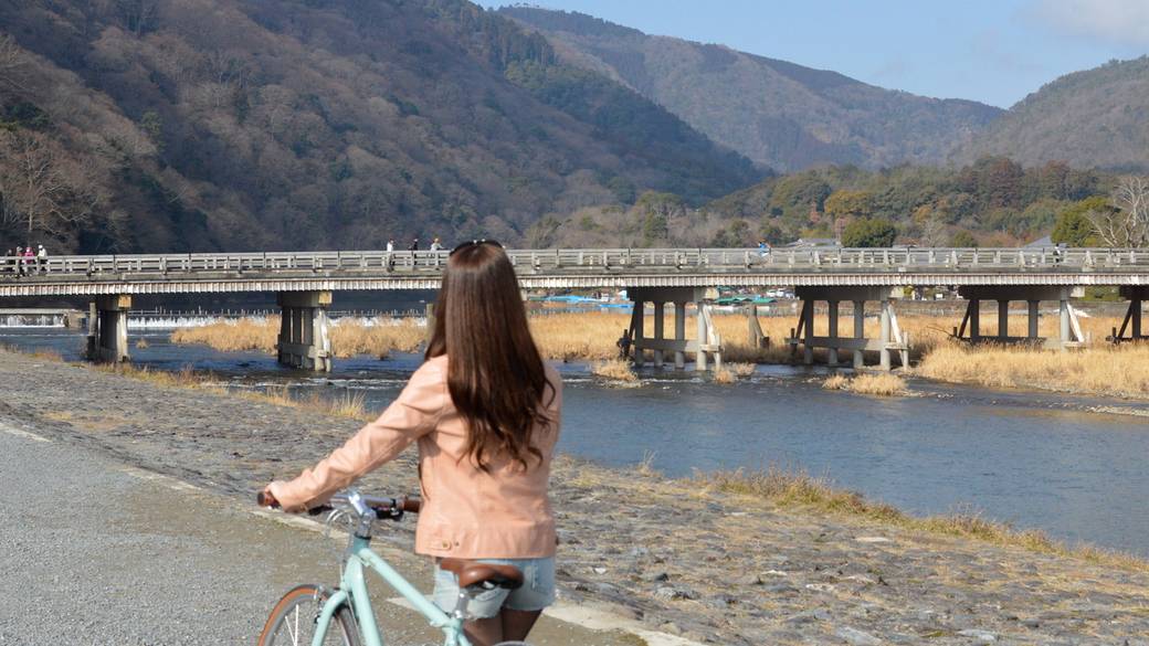 レンタサイクルで
爽快感のある朝散歩 / 3