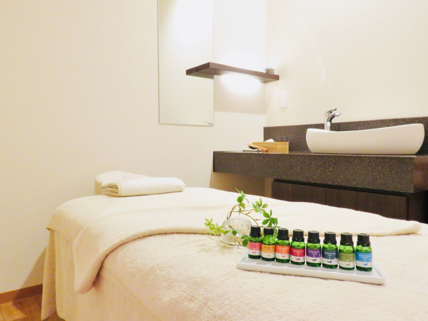 落ち着いた照明でリラックス3515428