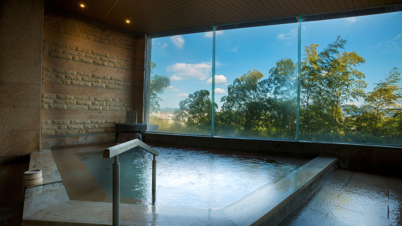 数寄屋造りの古風な客室と美しい庭園でまったり和めるお宿3515961