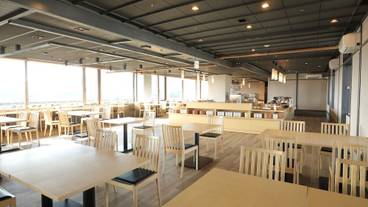 朝食スペース / 7