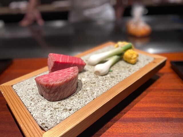 鉄板焼カウンター