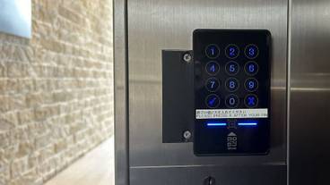 エレベーター / 1