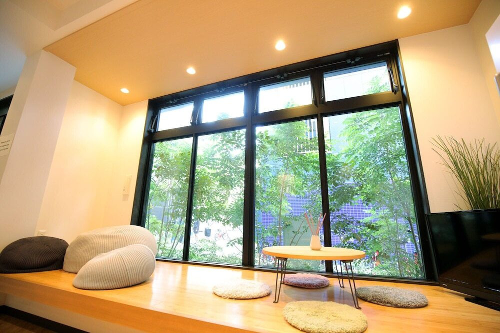 ロビー応接スペース