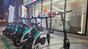 施設の敷地 / 15