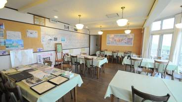 食事・飲み物 / 1