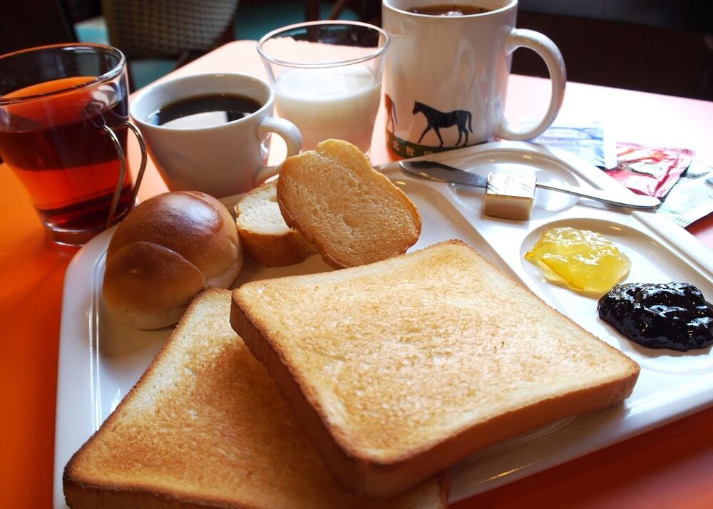 朝食