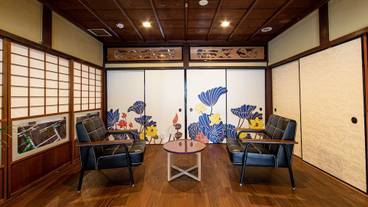 ロビーラウンジ / 4