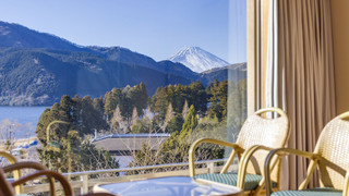 芦ノ湖を一望する湖畔 和室 禁煙