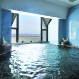 自家源泉を露天と内風呂で
爽やかなお風呂を満喫 / 1