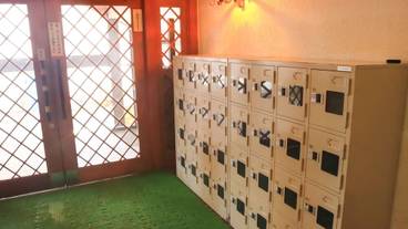 内部エントランス / 3