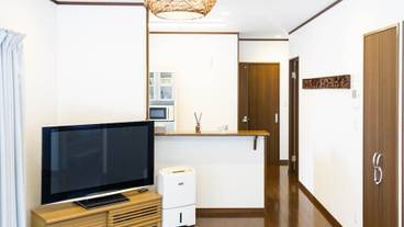 客室内のダイニングエリア / 5