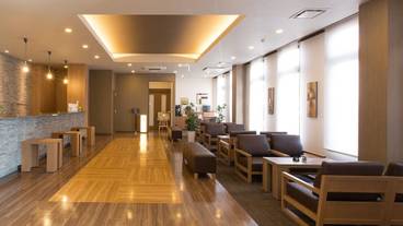 ロビーラウンジ / 3