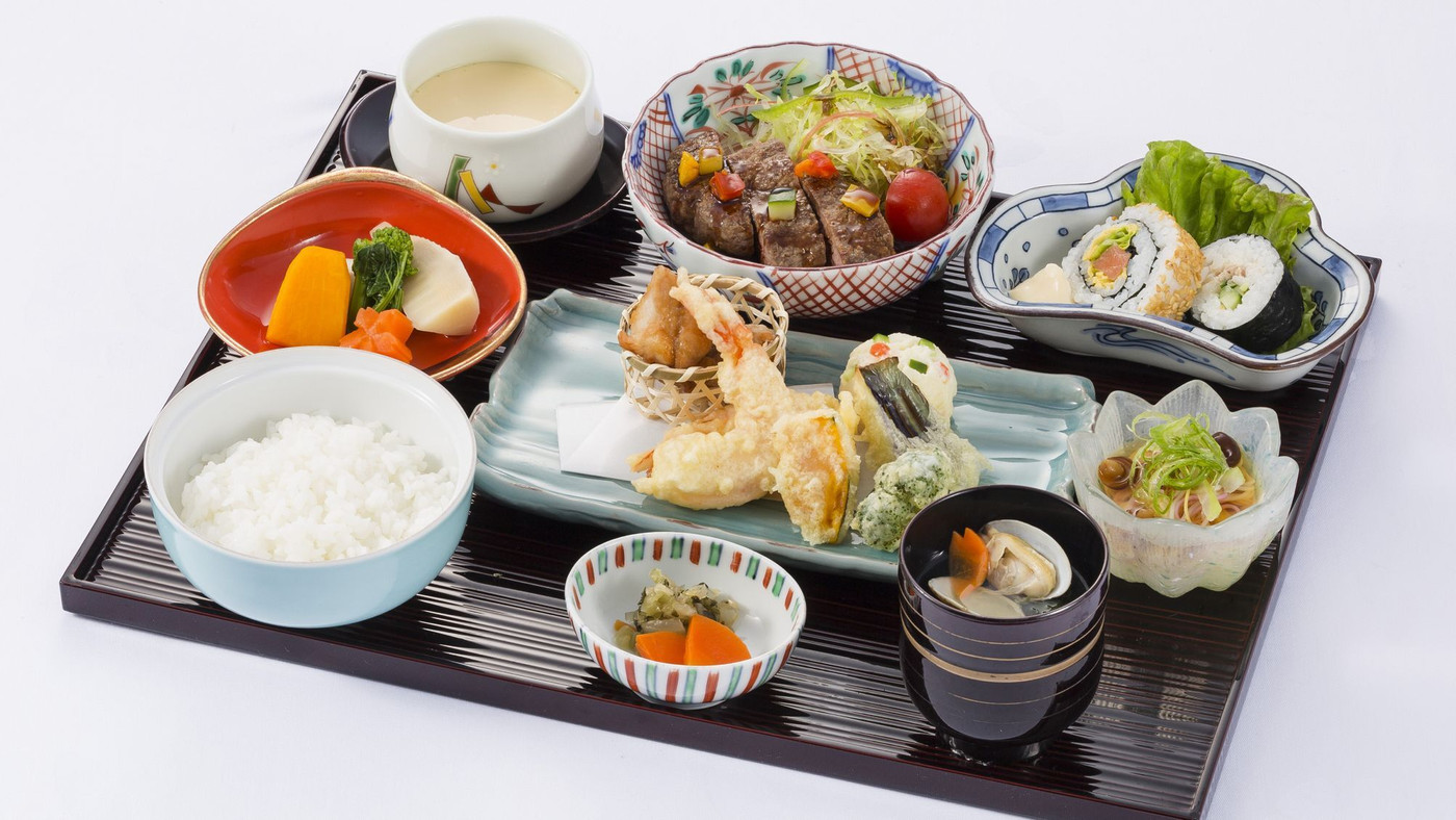 専用クルーザーに思わず子供も大興奮♡安心のハウステンボスオフィシャルホテル3421501