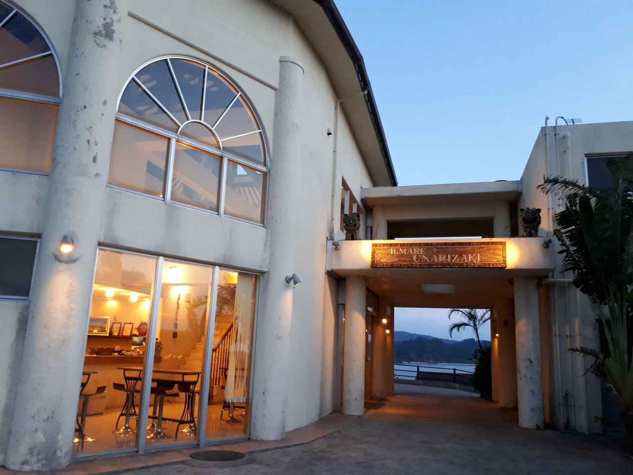 高台に建つオーシャンビューホテルで海を満喫4023118