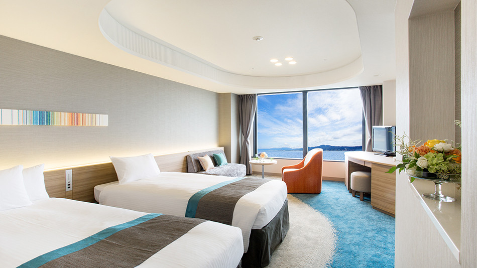 湖畔で楽しめるキッズプールに大満足♪客室からの眺めも素敵4056157