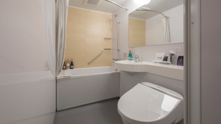 ダブルルーム キングベッド 1 台